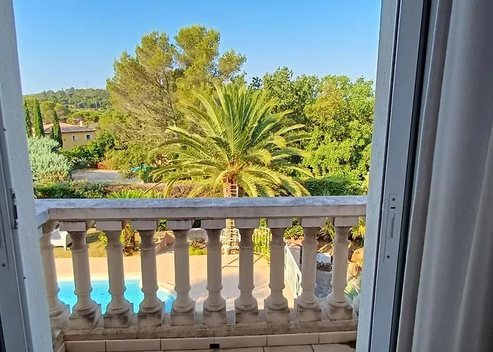 Sejour Detente Dans Avec Piscine Privee, Nature, Golf Et A Proximite بيت للعطل *