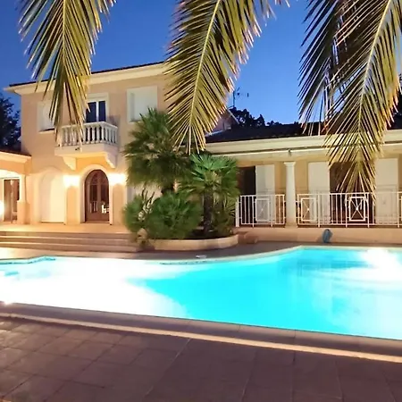 Σπίτι διακοπών Sejour Detente Dans Avec Piscine Privee, Nature, Golf Et A Proximite