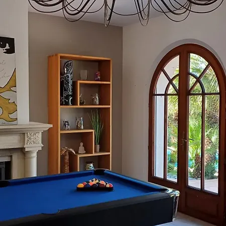 Holiday home Sejour Detente Dans Avec Piscine Privee, Nature, Golf Et A Proximite
