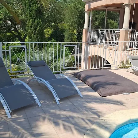 Σπίτι διακοπών Sejour Detente Dans Avec Piscine Privee, Nature, Golf Et A Proximite