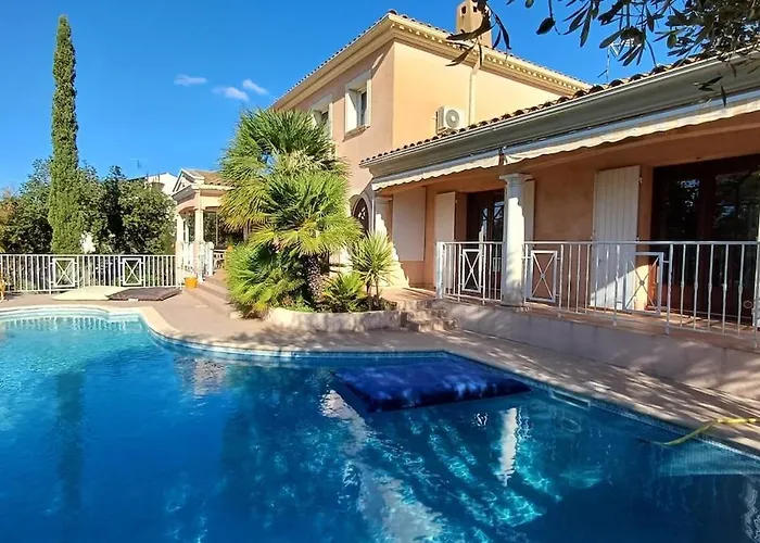 Sejour Detente Dans Avec Piscine Privee, Nature, Golf Et A Proximite Saint-Raphael (Var)