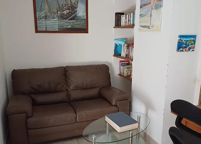 Holiday home Sejour Detente Dans Avec Piscine Privee, Nature, Golf Et A Proximite *