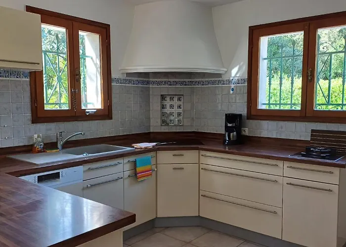 Sejour Detente Dans Avec Piscine Privee, Nature, Golf Et A Proximite Holiday home Saint-Raphael (Var)